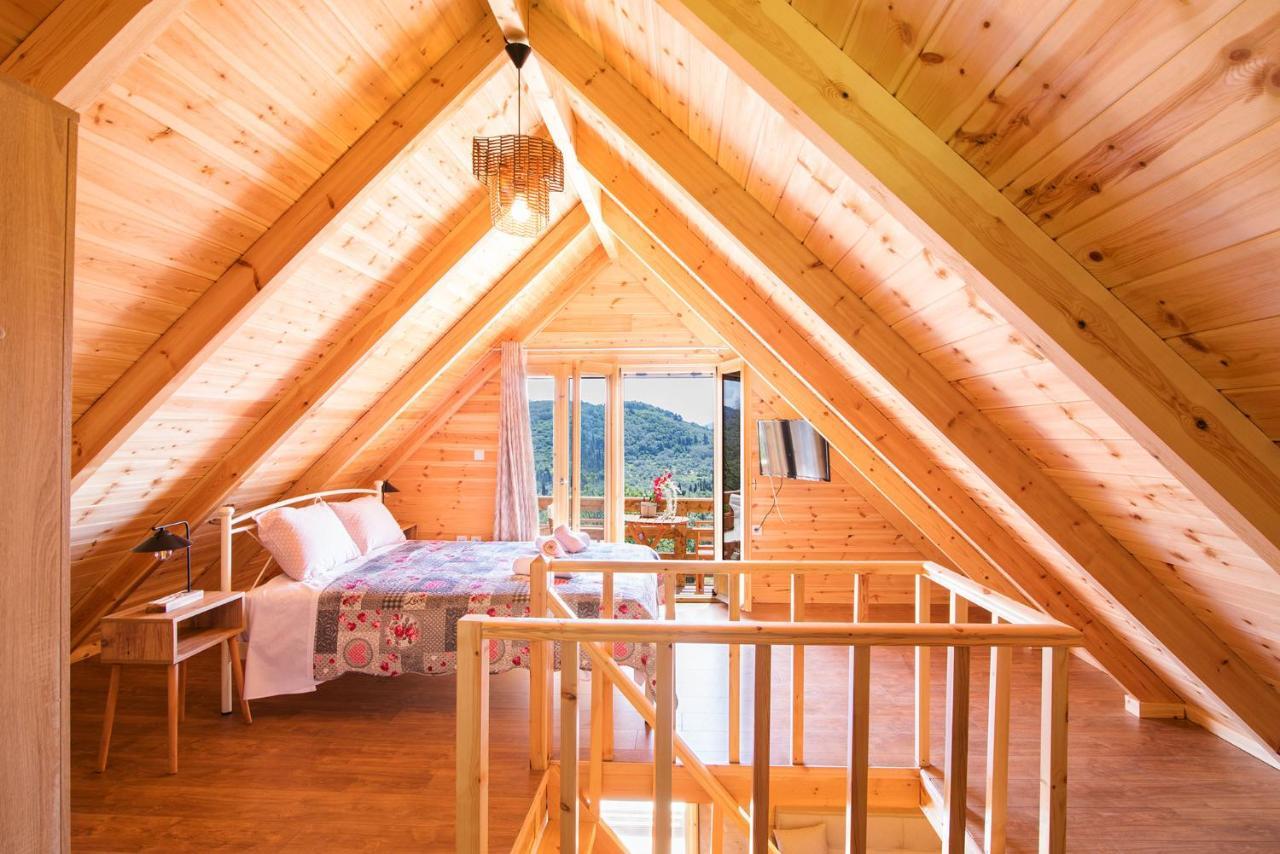 Romantic Tree House Kato Pavliana Ngoại thất bức ảnh